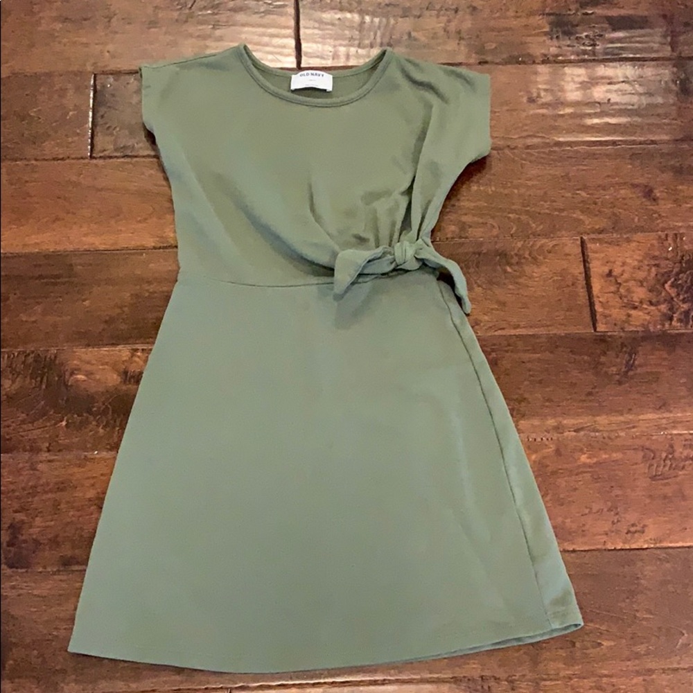 Old Navy green dress